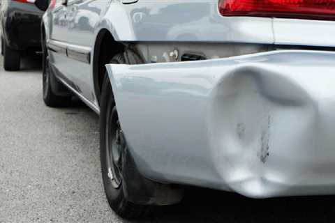 What Happens if Your Rental Cars And Truck Obtains Damaged in a Struck and Run?