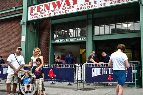 Fenway Park Fun Facts: A Baseball Game In Boston With Kids