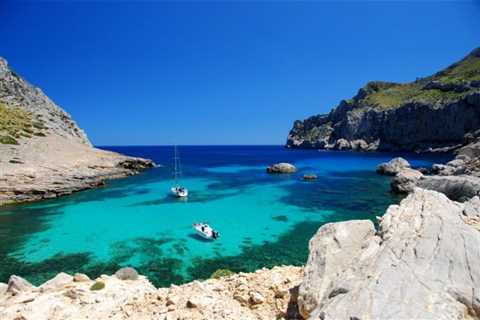 Cheap flights from Brussels to MALLORCA from €24