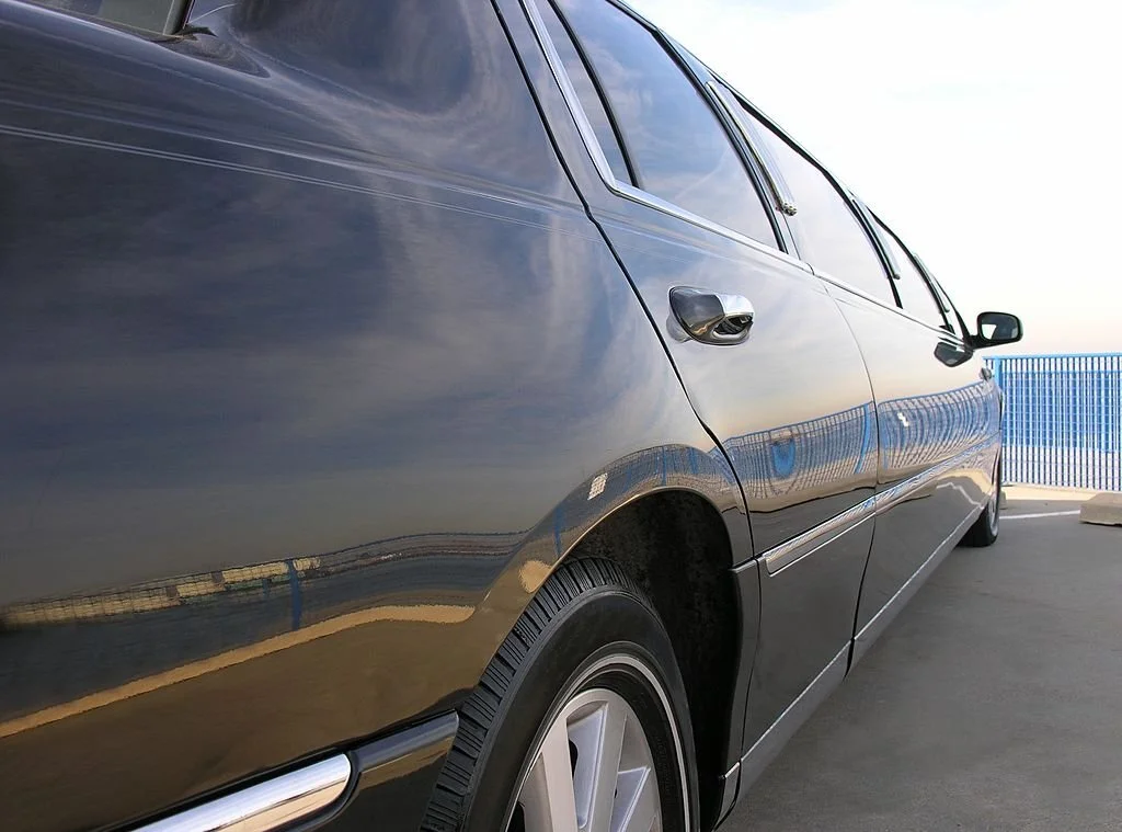 3 Compelling Reasons for Hiring a Limo for Prom in 2023
