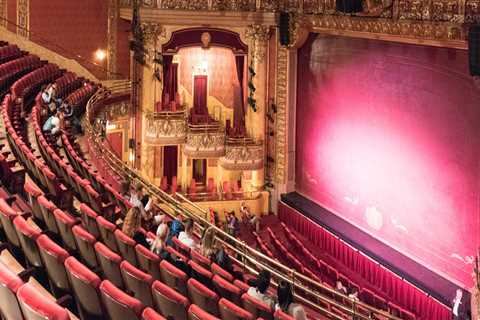 Exploring the Oldest Theaters in Baltimore, MD