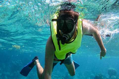 Discover the Best Spots for Snorkeling in Panama City Beach, Florida