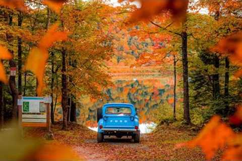 Autumn in Small Town America 🍂  (Best Fall Foliage)