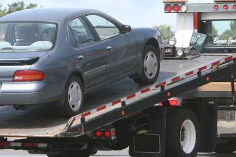Best Towing Assistance in Greenwood Village, Colorado
