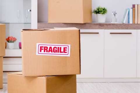 How to Safely Pack Fragile Items in Las Vegas