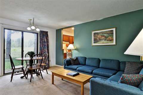 103 Cedarbrook One Bedroom Queen Suite in Killington, VT - Accommodates 4 Guests