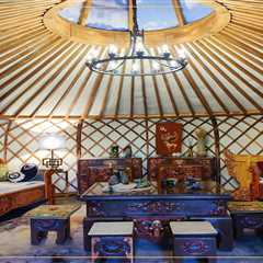 Mongolian Yurt Decor: Nomadic Aesthetics and Interior Design