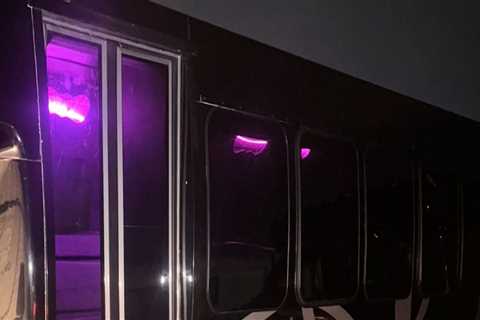 Avoid Disruptions: Timely Auto Glass Repair For Your Party Bus In Greater Austin