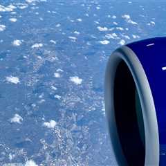 Relocation at Altitude: The Fast and Efficient Guide to Moving by Airplane