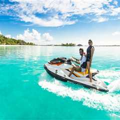 Bahamas Outdoor Excursion Tours That Combine Yacht Leisure And Jet Ski Thrills