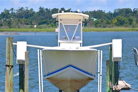 How Boat Lifts Improve Outdoor Excursion Tours In British Columbia