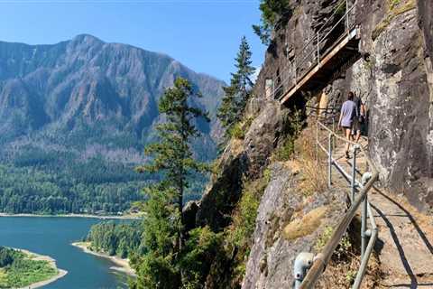How Hikers in Clark County, Washington Are Adapting to Increasing Climate Challenges